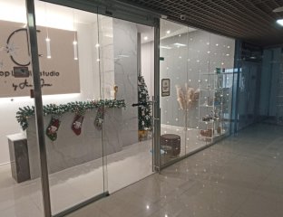 op lashes studio by Anna Gvon